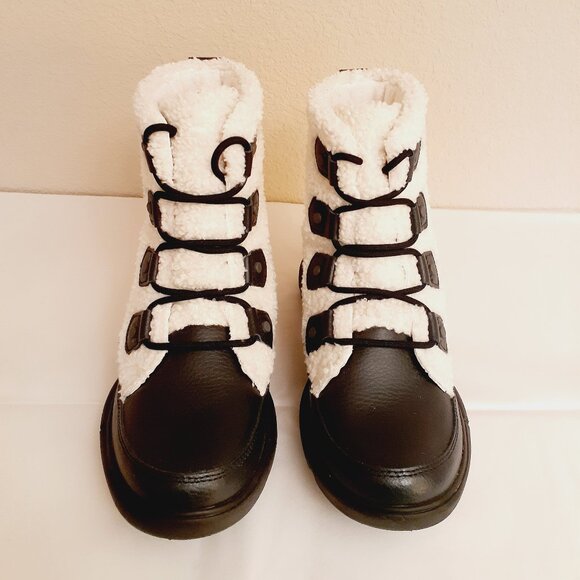 Sorel Faux Shearing Winter Boots - Picture 8 of 13